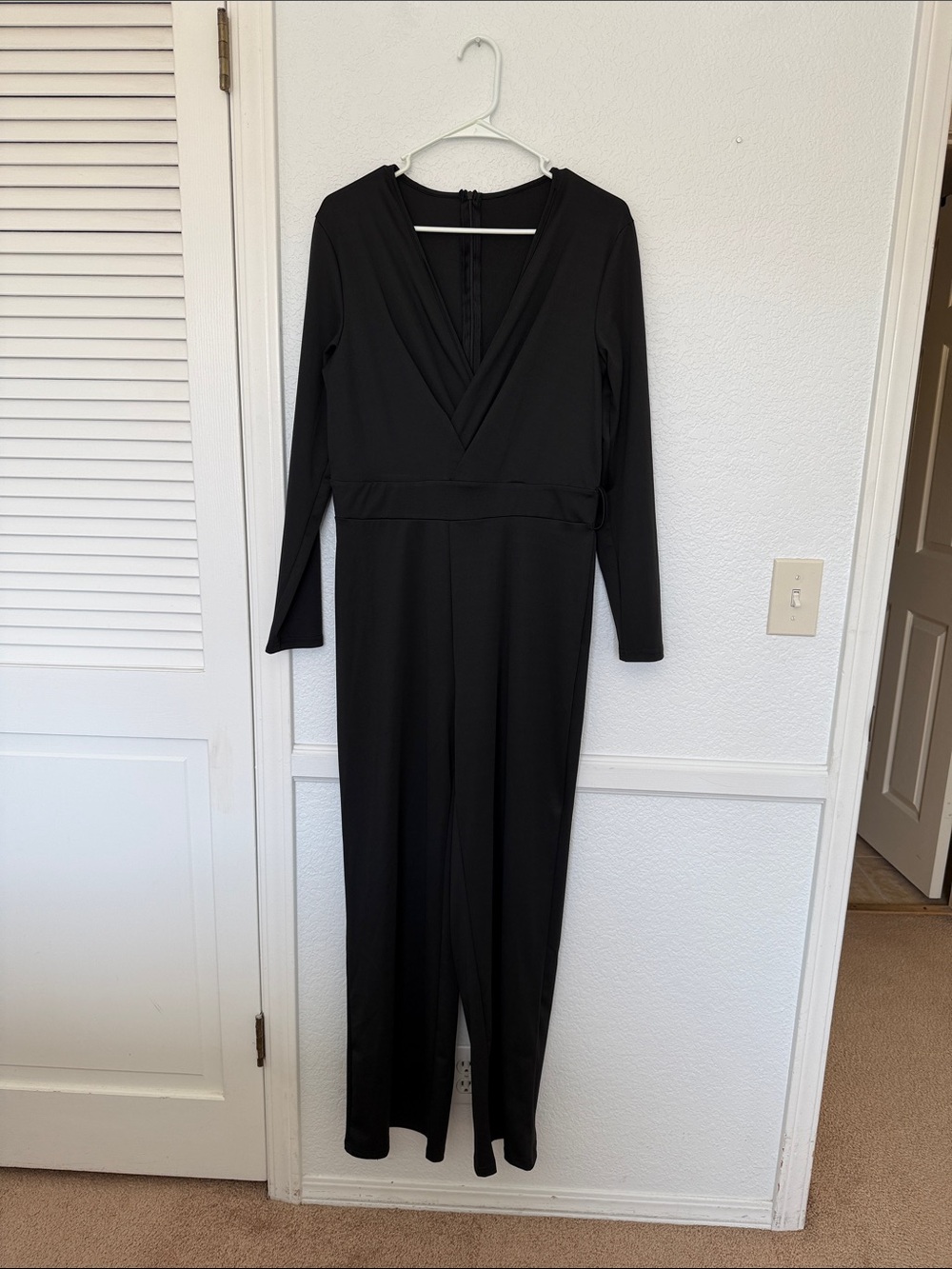 Women's Black Long-Sleeve V-Neck Jumpsuit